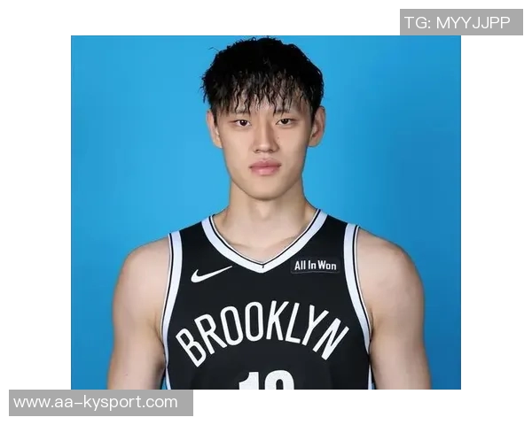 媒体人分析曾凡博健康状况对篮网留队的影响命运掌握在自己手中