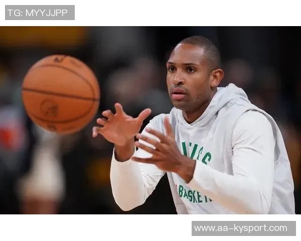 克拉克斯顿全能表现助球队取胜18分10板6助2断3帽展现实力 克拉克斯顿全能表现助球队取胜18分10板6助2断3帽展现实力