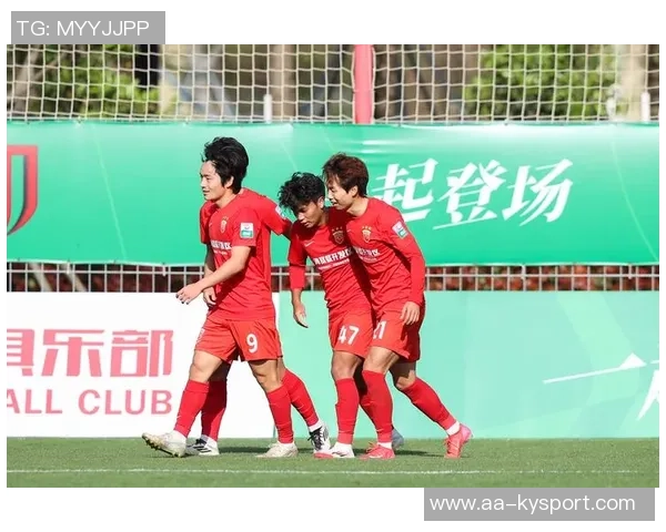 蒯纪闻深情致谢徐导与团队期待未来在巅峰时刻重聚 蒯纪闻深情致谢徐导与团队期待未来在巅峰时刻重聚