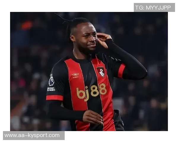 伯恩茅斯计划引进19岁前锋拉扬作为塞梅尼奥接班人进行商谈