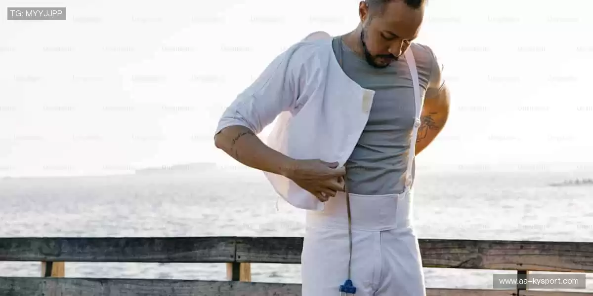 🎮互动直播，弹幕狂欢！🎉参与竞猜，赢取丰厚赛事好礼！